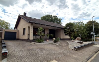 Gepflegter Bungalow mit Ausbaureserve und privatem Außenbereich – Selfkant